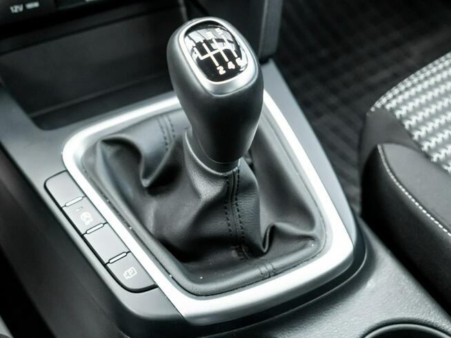 Kia Ceed HB 1.5 T-GDI 6MT M 140KM Salon Polska