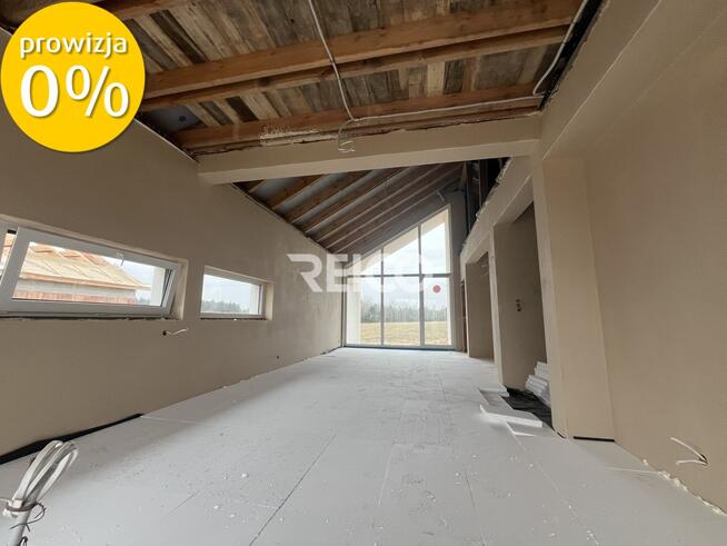 NOWOCZESNY, WYSOKI SALON, GARAŻ 29m2 duża działka