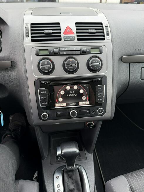 Volkswagen Touran 1,9 tdi autamat DSG ładny świeżo zarejestrowany