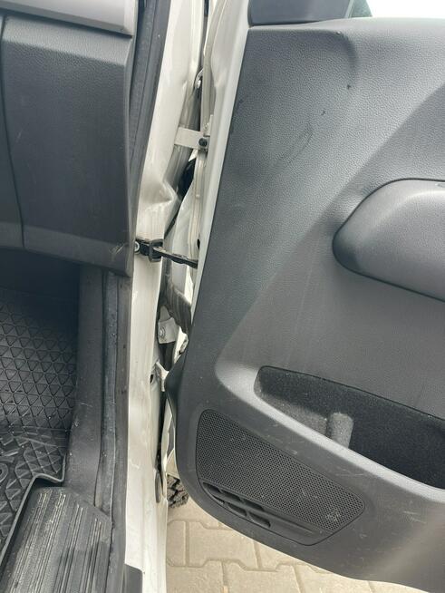 Volkswagen Amarok 4x4 3.0 TDI Klimatyzacja Hak Zabudowa tylna