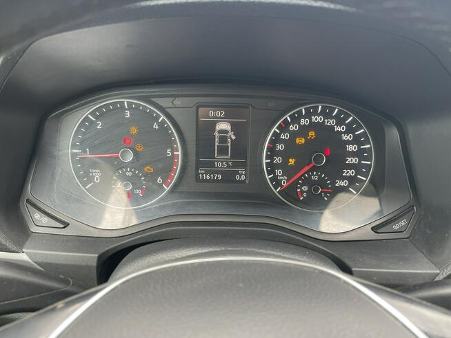 Volkswagen Amarok 4x4 3.0 TDI Klimatyzacja Hak Zabudowa tylna