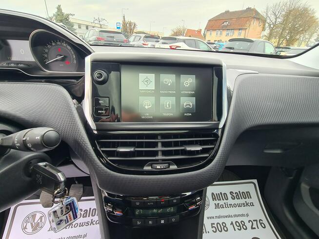 Peugeot 2008 SzklanyDach Navi 2xPDC Kamera Grzane Fotele ParkAssist Półskóry Serwis