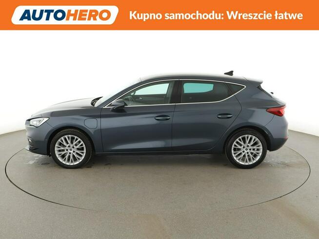 Seat Leon PHEV full LED navi grzane fotele virtual cocpit kamera i czujniki park