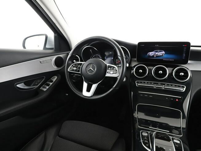 Mercedes C 220 automat multibeam półskóra navi klima auto grzane fotele kamera i czuj