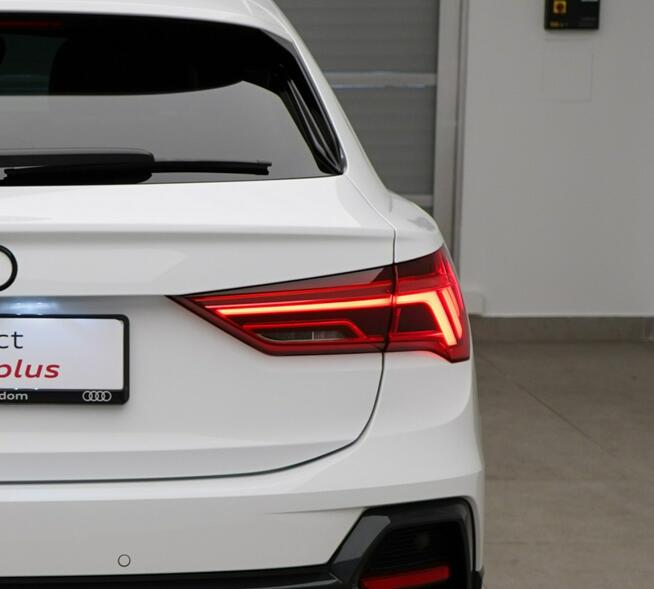 Audi Q3 35TFSI 150KM Stronic Kamera LED Side Assist Smartphone interface