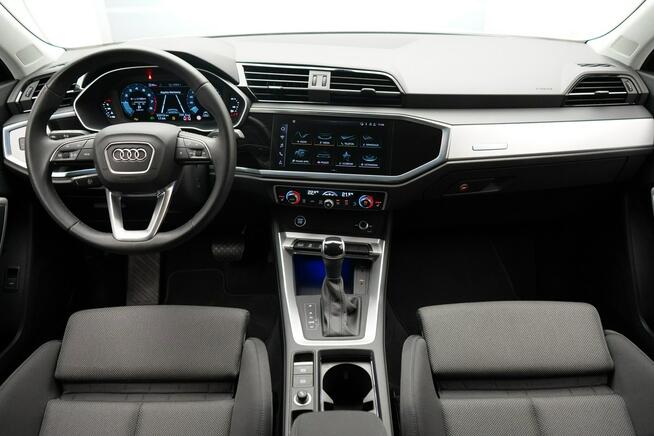 Audi Q3 35TFSI 150KM Stronic Kamera LED Side Assist Smartphone interface