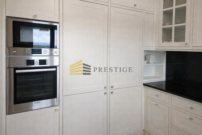 Luksusowy 4-pokojowy apartament na 12 piętrze