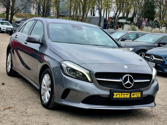 Mercedes A 180 LIFT FULL LED Serwis Navi Parktronic Tempomat Bluetooth Gwarancja