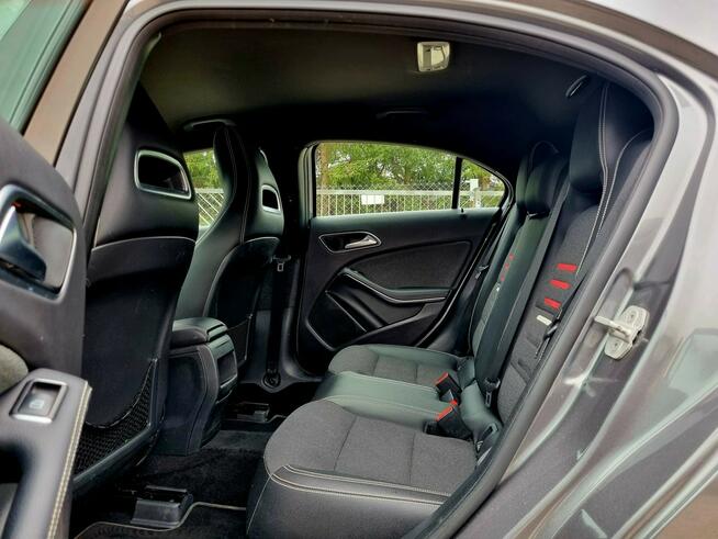 Mercedes A 180 LIFT FULL LED Serwis Navi Parktronic Tempomat Bluetooth Gwarancja