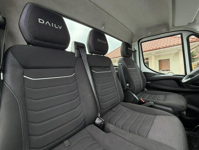Iveco Daily 35S18 H HI-MATIC Full led 12.2023r (Kontener Chłodnia Laweta Wywrotka Firana)
