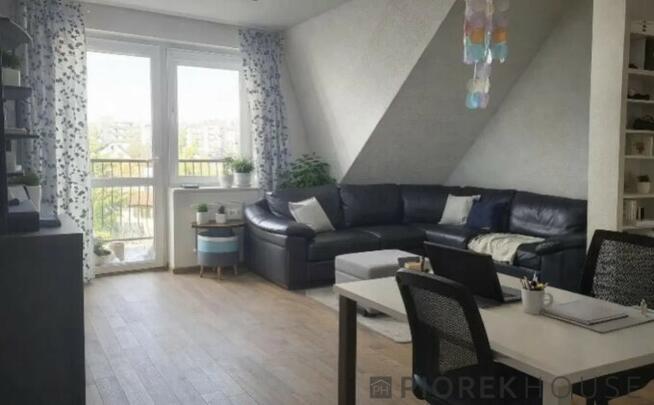 Dwupoziomowe mieszkanie w Ząbkach