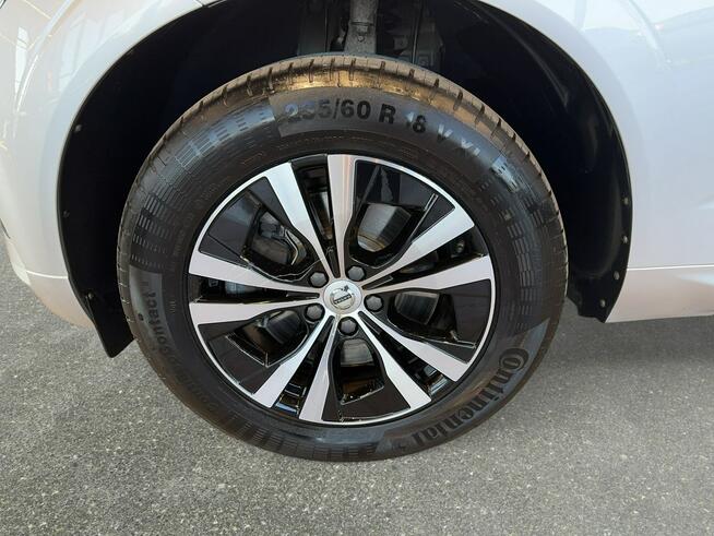 Volvo XC 60 VAT 23% Momentum Pro 2.0 B4D 197KM Automat 2021 r., s. PL, I wł., HAK