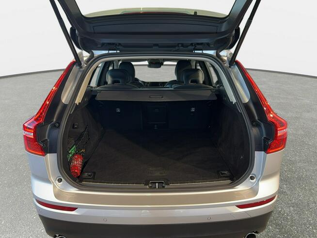 Volvo XC 60 VAT 23% Momentum Pro 2.0 B4D 197KM Automat 2021 r., s. PL, I wł., HAK