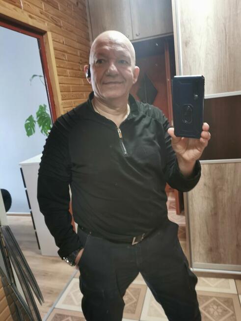 Pan szuka partnerki, młodszej od siebie