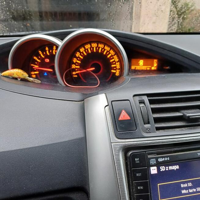 sprzedam toyotę verso