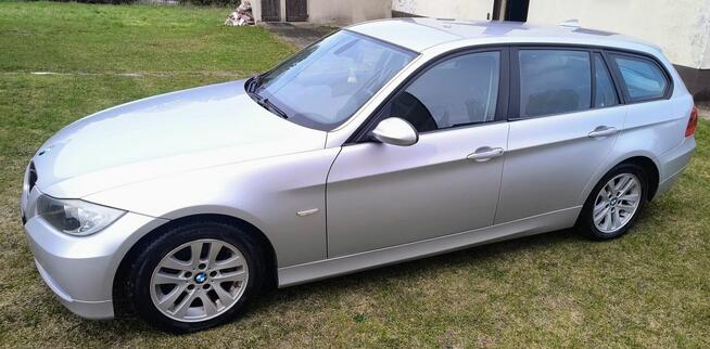 BMW 318i Benzyna