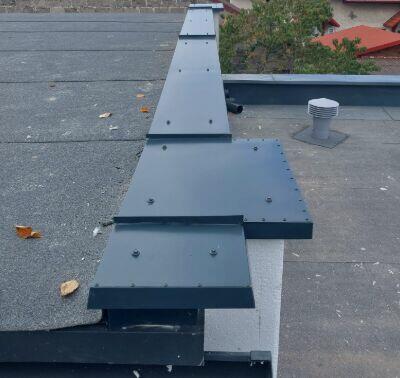 Krycie Dachów Papą Termozgrzewalną - Usługi Dekarskie/dachy