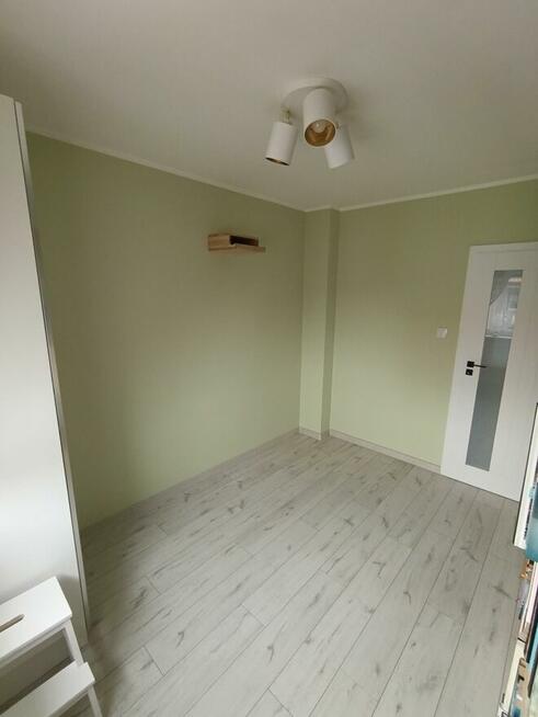 SPRZEDAM -piękne 3-pok. +miejsce parkingowe -ul. Holenderska