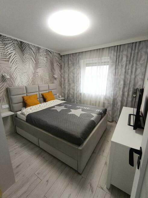 SPRZEDAM -piękne 3-pok. +miejsce parkingowe -ul. Holenderska