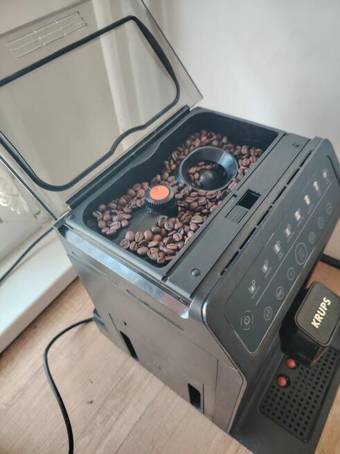 Sprzedam KRUPS EA897B10