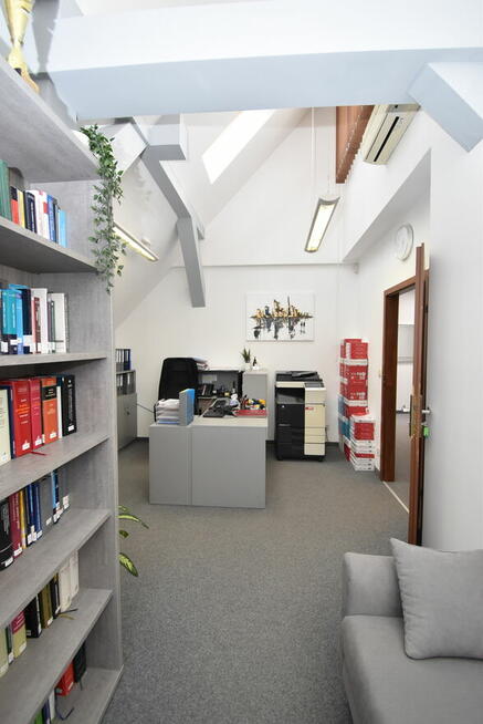 Klimatyzowane biura przy Rondzie Powstańców Śląskich | blisk