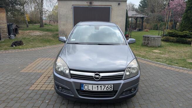 Opel Astra H 2004