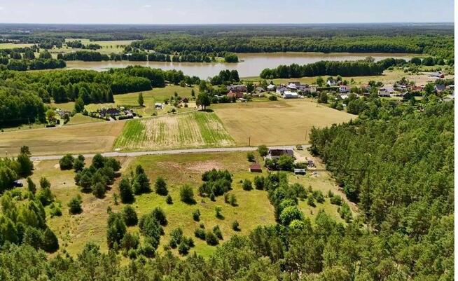 Działka budowlana 2773 m² w Borach Tucholskich – Mukrz