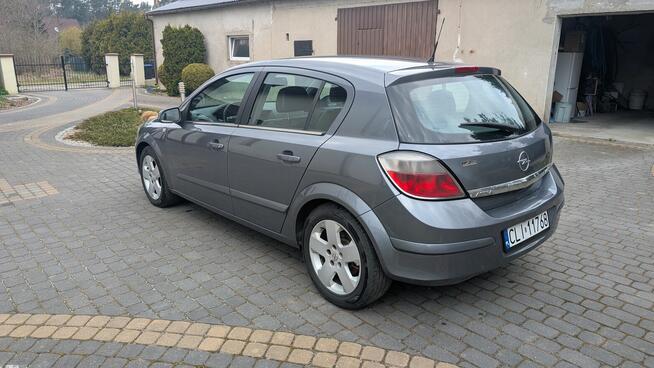 Opel Astra H 2004