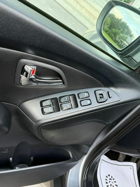 Hyundai ix35 2.0 CRDI//136 KM//4X4//Nawigacja//Kamera cofania//Opłacony//GWARANCJA