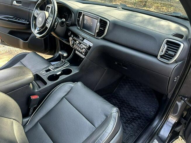 Kia Sportage Awd*4x4*Automat*Gtline*Panorama*Jbl*Bixenon*Kamera*Navi*Key Less*Led*