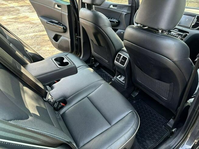 Kia Sportage Awd*4x4*Automat*Gtline*Panorama*Jbl*Bixenon*Kamera*Navi*Key Less*Led*