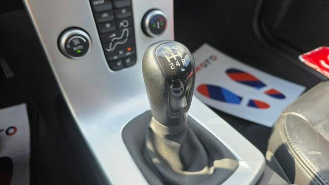 Volvo V50 xsenon zarejestrowane climatronic nowy rozrząd