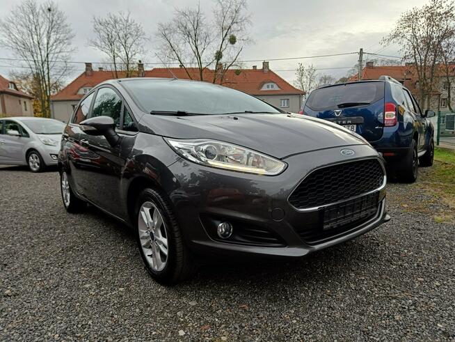 Ford Fiesta Podgrzewane fotele i Przednia szyba / Klimatyzcja