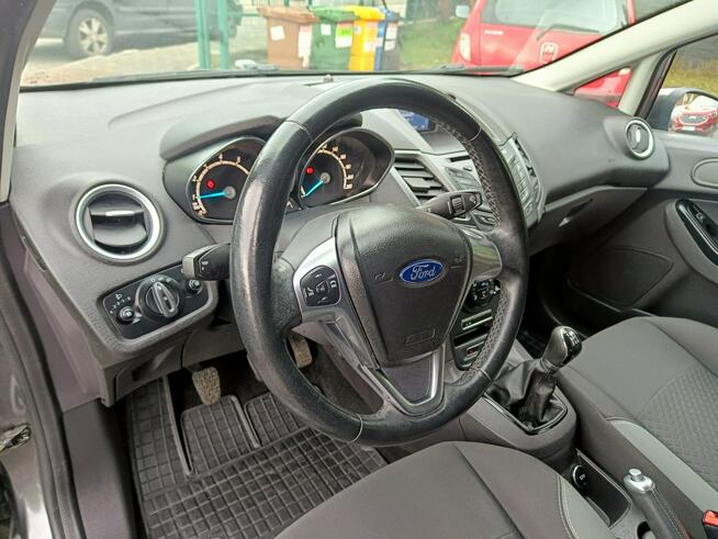 Ford Fiesta Podgrzewane fotele i Przednia szyba / Klimatyzcja