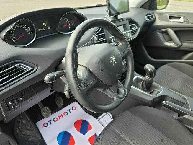 Peugeot 308 1,2Turbo Benz. Klimatyzacja.Parktronic.El,szyby,Centralka.OKAZJA
