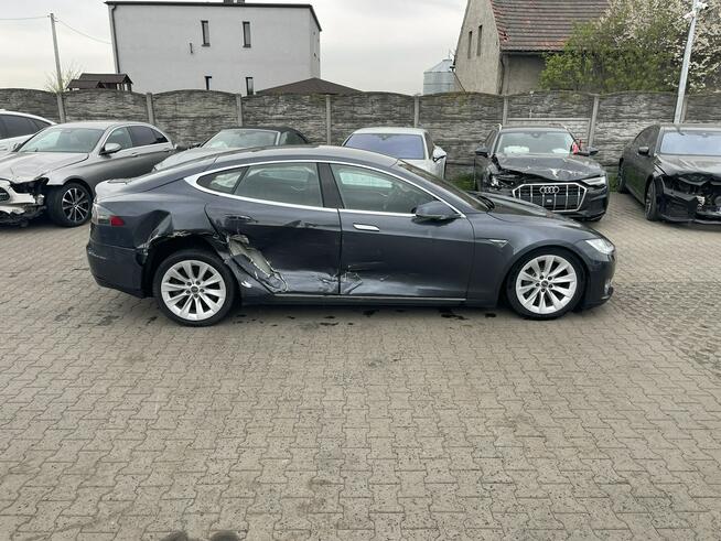Tesla Model S AWD Dual motor 85D