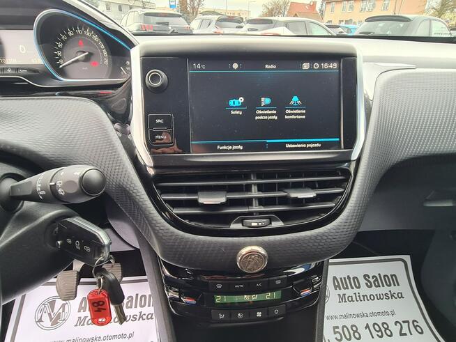 Peugeot 2008 Navi PDC Półskóry Led Klimatronik Sensory Tempomat Halogeny Alu