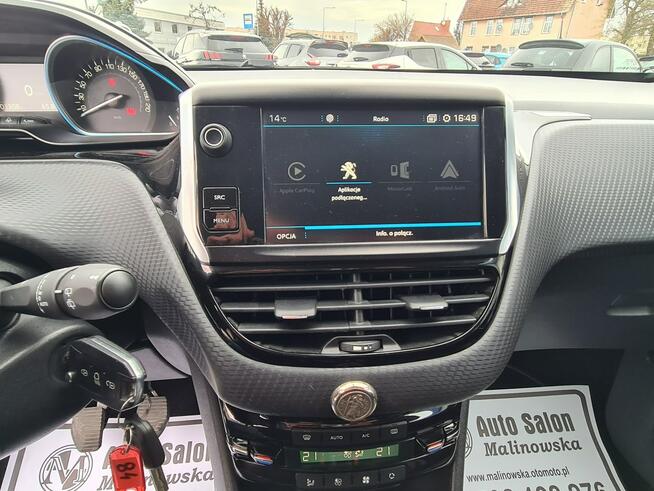 Peugeot 2008 Navi PDC Półskóry Led Klimatronik Sensory Tempomat Halogeny Alu
