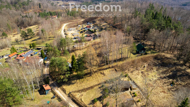Działka pod zabudowę blisko jeziora i lasu !
