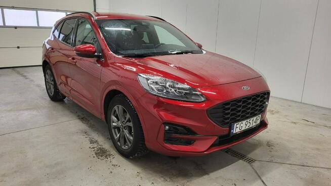 Ford Kuga 2.5 FHEV FWD ST-Line X