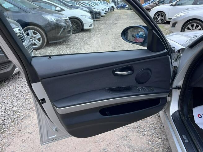 BMW 318 2.0 1wł Klima Szyberdach Grzane Fotele Alu Bez korozji San BDB Bezwypa