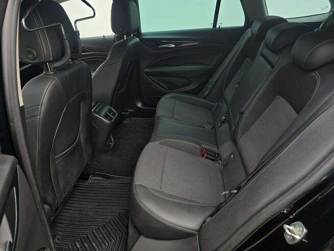 Opel Insignia Elite 2.0 CDTI 170KM Serwisowany 3Lata w kraju 2Komplet opon FV-Marża