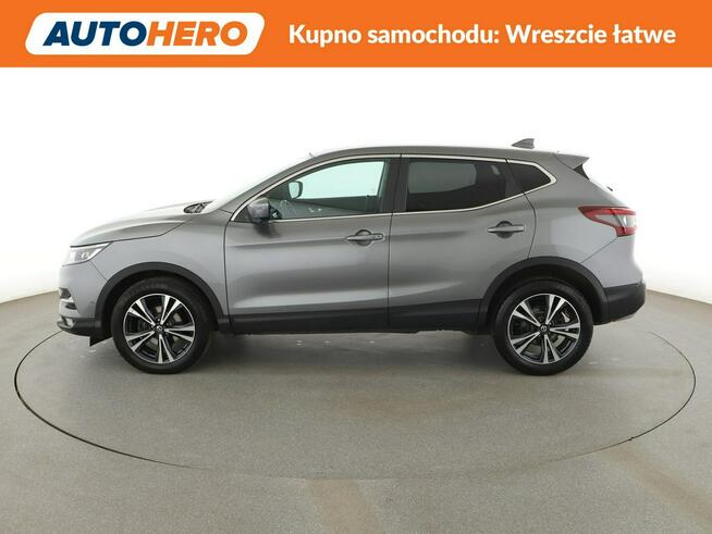 Nissan Qashqai automat full LED navi klima auto kamery 360 czujniki parkowania