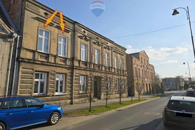 Wygodne mieszkanie w centrum Pobiedzisk z garażem