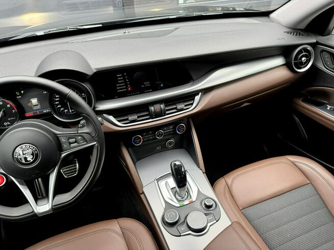 Alfa Romeo Stelvio 2.0 Turbo Super Q4 Kamera Pamięci Grzana Kierownica LED Xenon