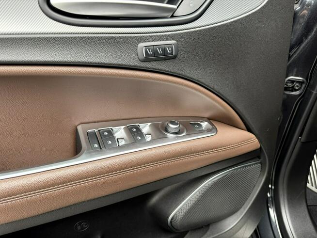 Alfa Romeo Stelvio 2.0 Turbo Super Q4 Kamera Pamięci Grzana Kierownica LED Xenon