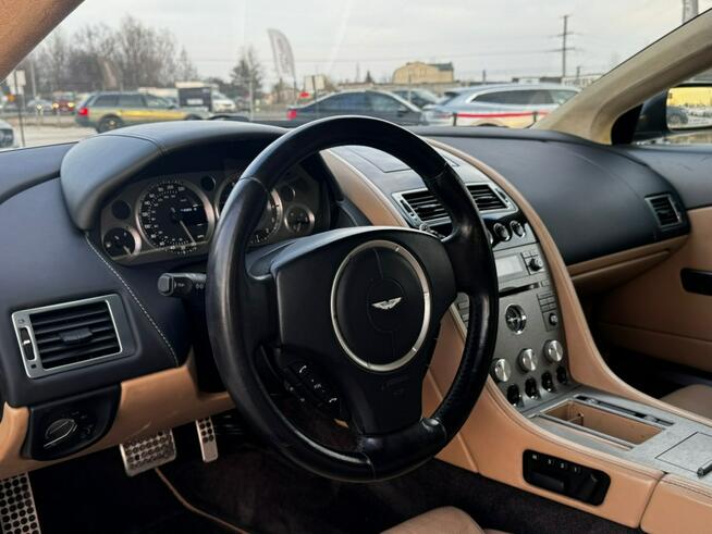 Aston Martin DB9 / Drugi właściciel / Nawigacja / Tempomat / Pamięć foteli / FV marża