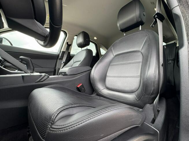 Jaguar E-Pace Bezwypadkowy / Asystent pasa / Kamera cofania / Nawigacja / FV marża