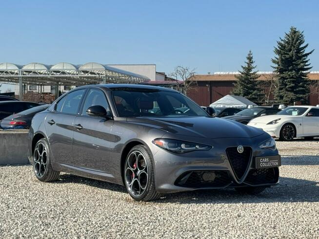 Alfa Romeo Giulia Panorama / Harman&Kardon / Asystent pasa / Key less / FV marża