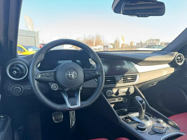Alfa Romeo Giulia Panorama / Harman&Kardon / Asystent pasa / Key less / FV marża